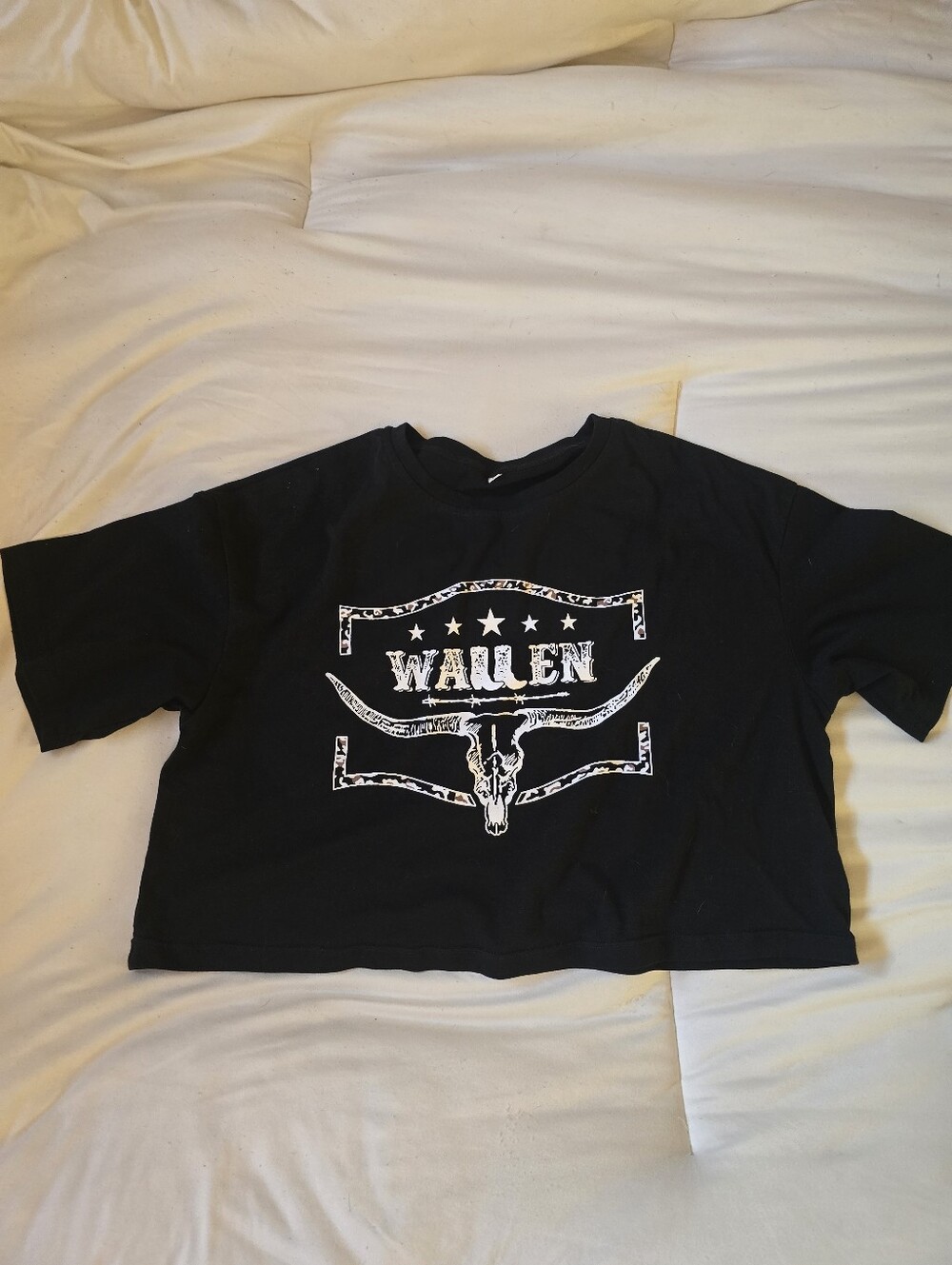 Morfan Walleb Black Graphic Crop Tee